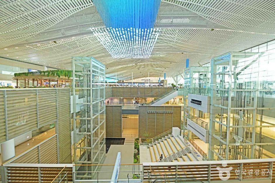 인천국제공항 제2여객터미널 4