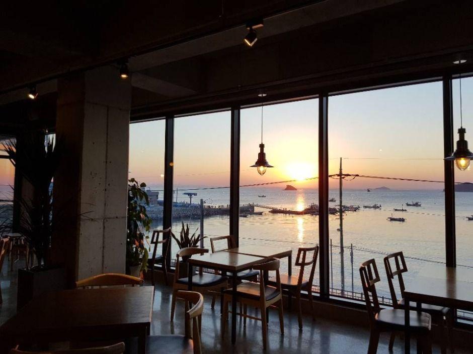 카페 잠진도길28 6