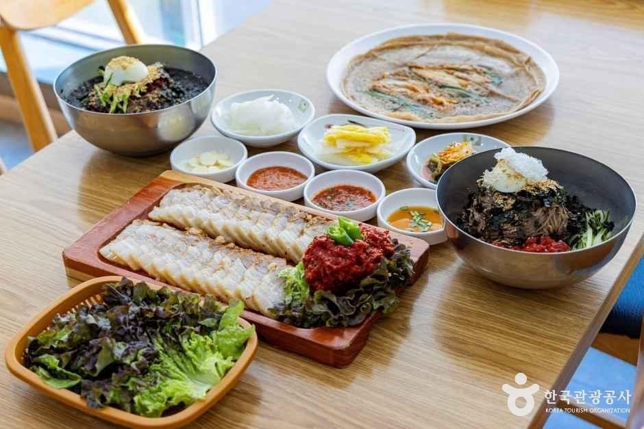 동해막국수 1