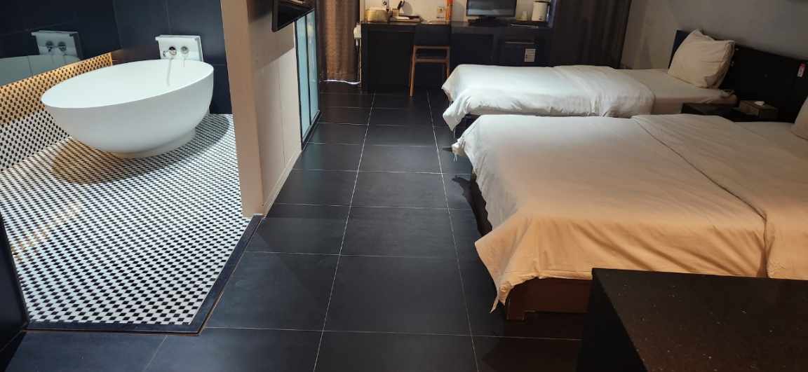알리스위트호텔(R.LEE SUITE HOTEL)