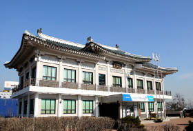 한국의 멋을 담은 전통의상 체험