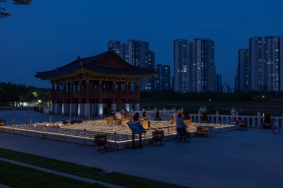 Cheongna Lake Park – Cheongnaru Pavilion (Baduk Park) 2