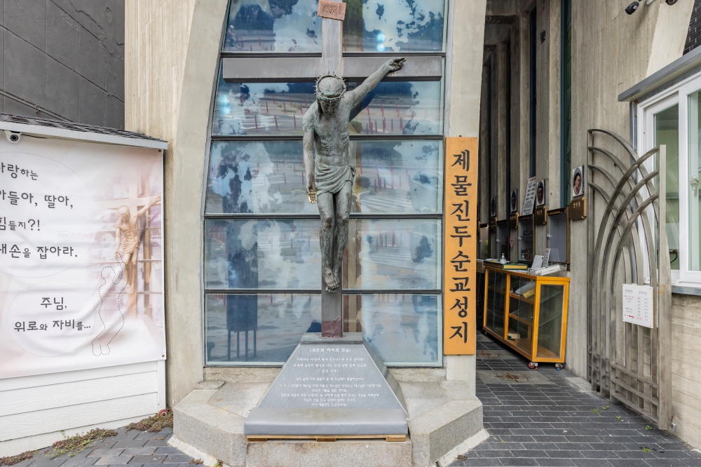 Jemuljindu Martyrs’ Shrine 03