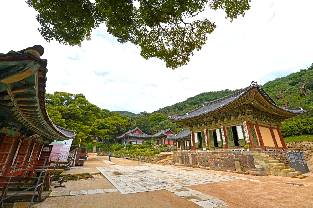 Jeondeungsa Temple 03