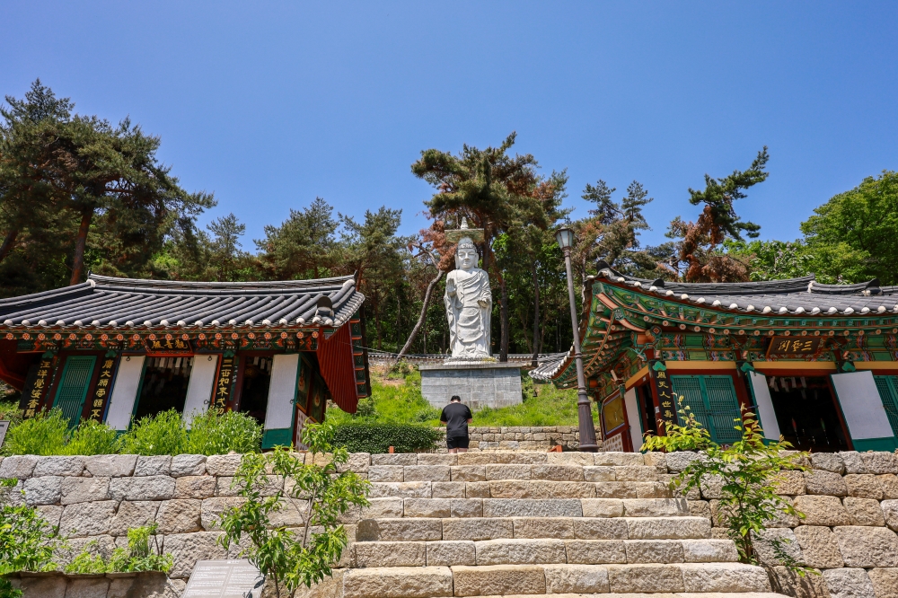 Yonggungsa Temple