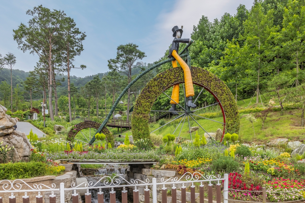 Hwagae Garden 03