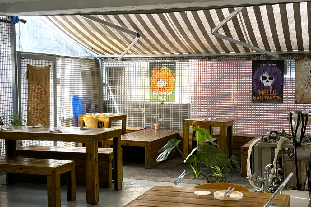 XS BREWING-ROOM 02