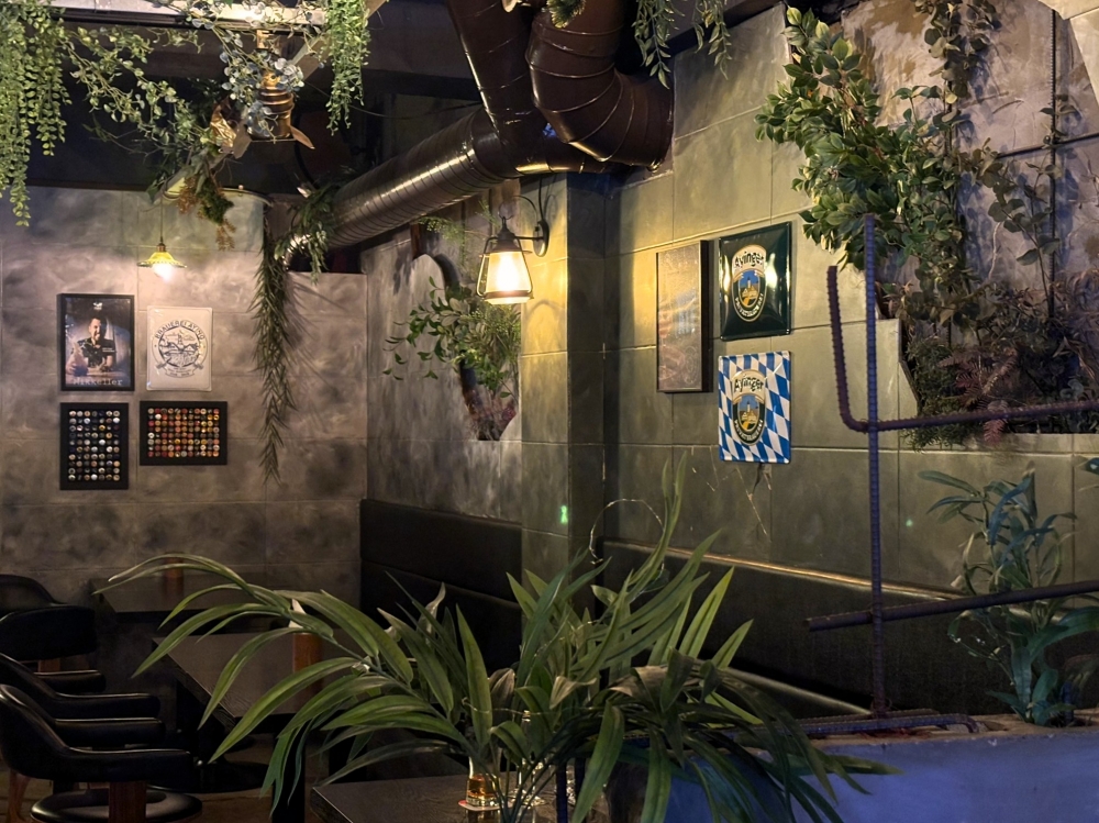 BRAU IN TAP HOUSE 02