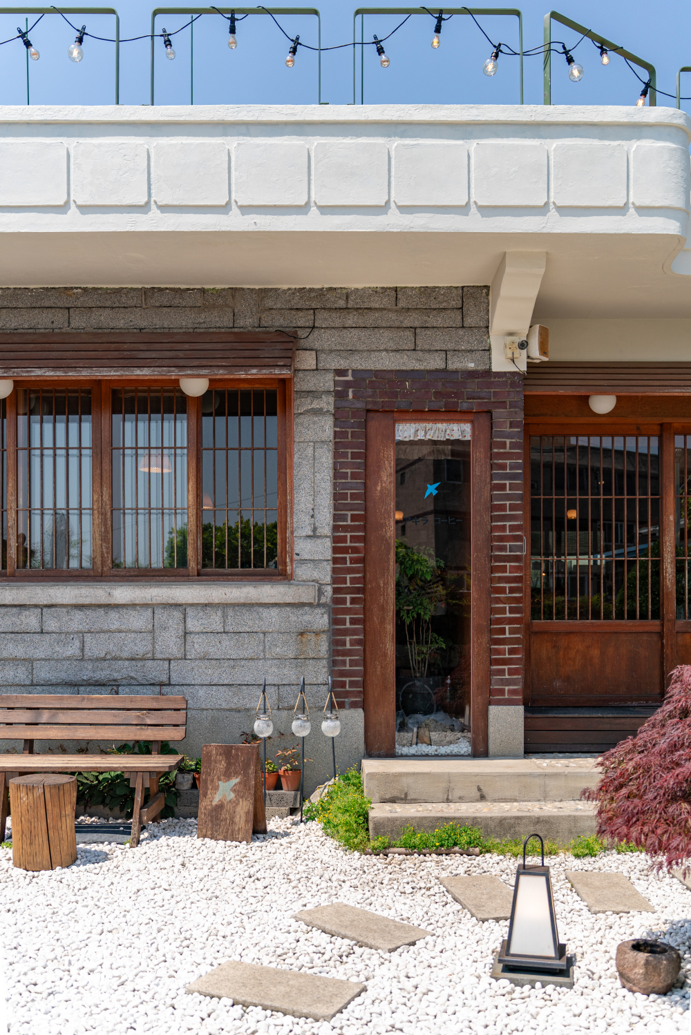 AKIRA COFFEE 02