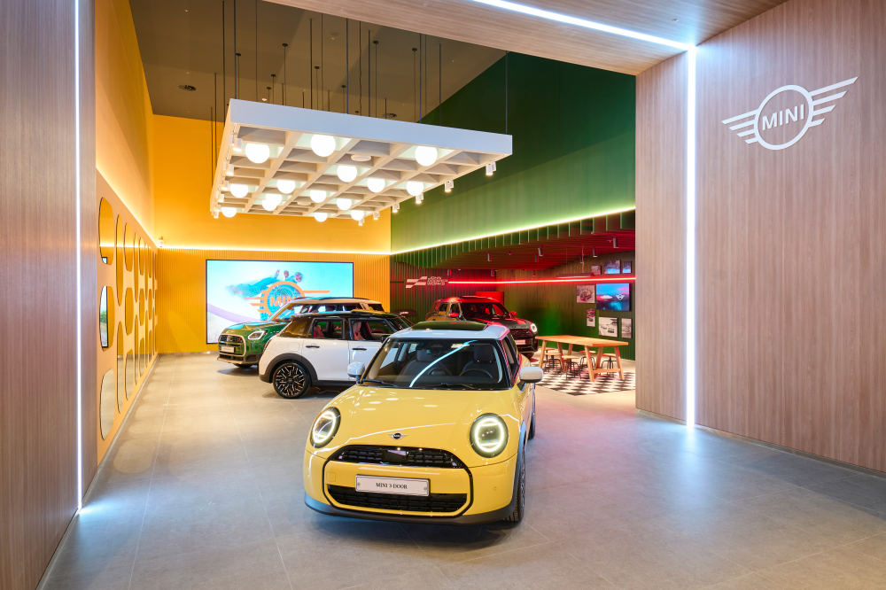 BMW Driving Center 06