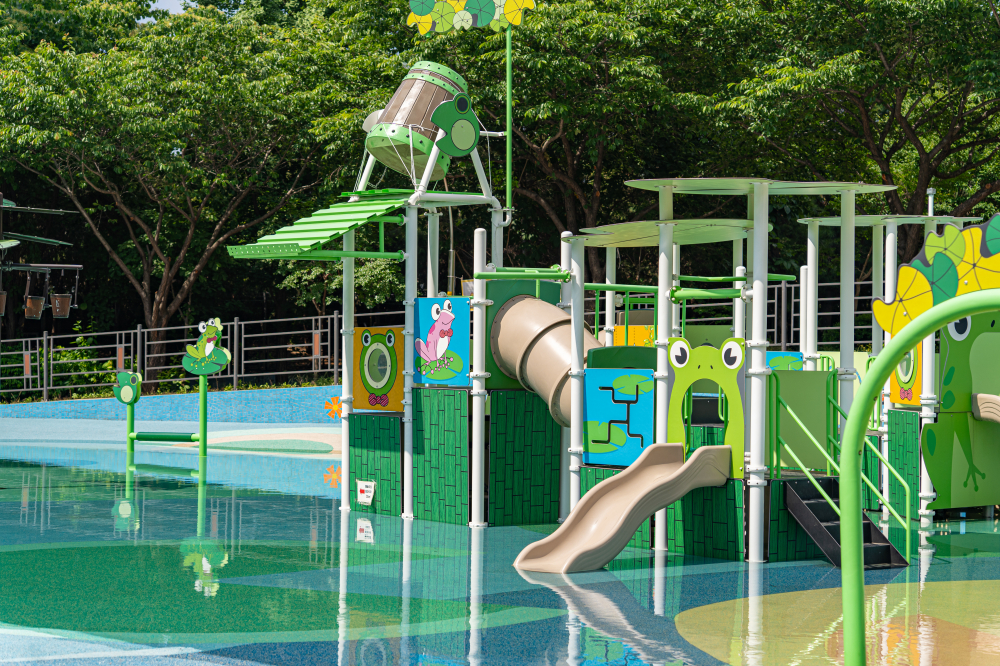 葛山近隣公園 水遊び場