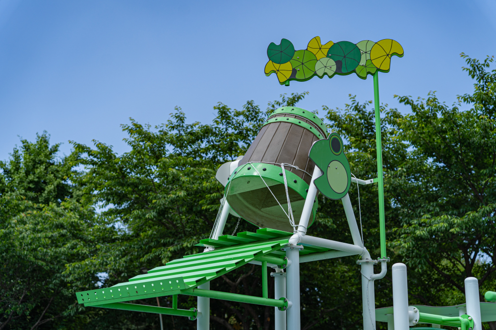 葛山近隣公園 水遊び場 05
