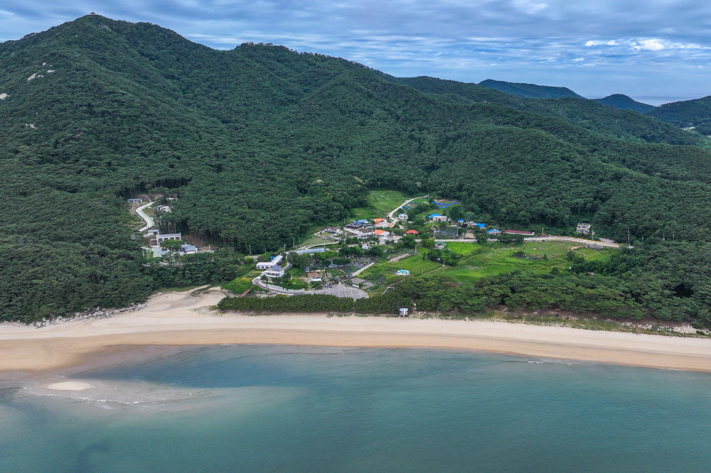Deokjeokdo Natural Recreation Forest 01