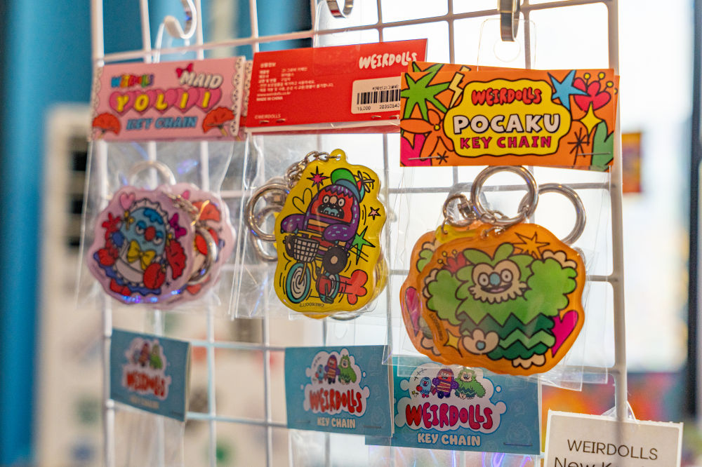 Chazzchips Store 07