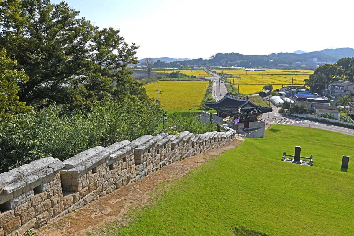 Wolgot Fortification (Yeonmijeong Pavilion) 5